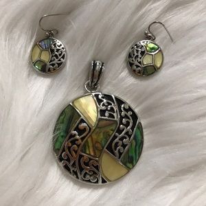 Lia Sophia green and Pearl pendant and earrings